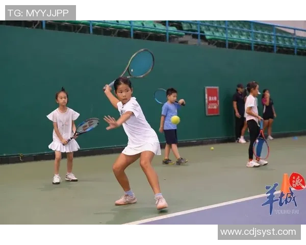 重庆网球队耐力训练揭秘:提升竞技水平的关键因素与实践探索 重庆网球队耐力训练揭秘:提升竞技水平的关键因素与实践探索