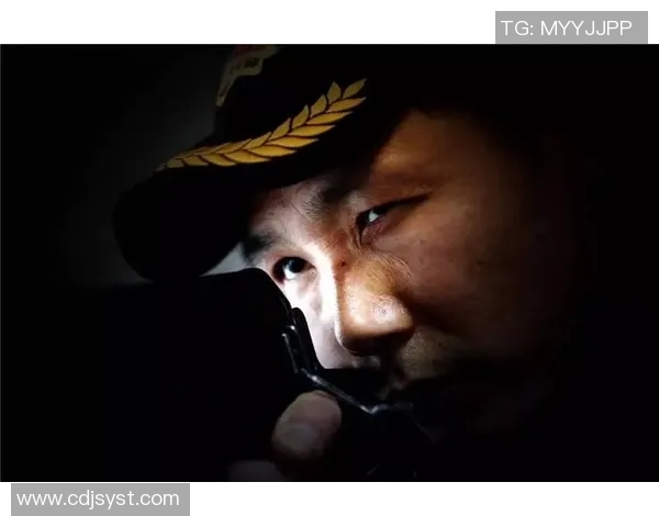 足球明星特种兵的传奇之路:从绿茵场到战场的荣耀与挑战 足球明星特种兵的传奇之路:从绿茵场到战场的荣耀与挑战